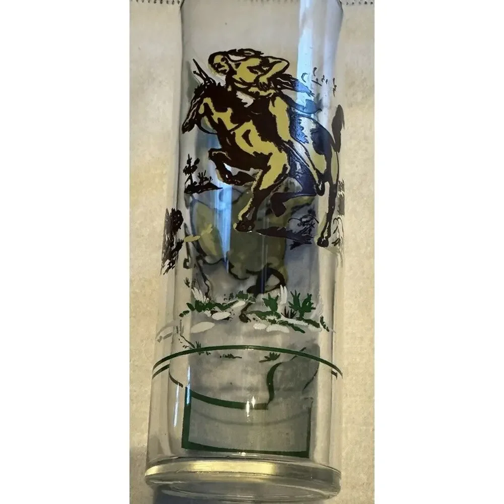 DAVY CROCKETT 2 Holiday Freeze Soda Fountain Vintage‎ ACL Drinking Glass Tumbler